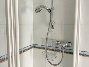 Bathroom - Quayside Cottage (Teignmouth)