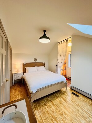 3 slaapkamers, een bureau, gratis wifi, beddengoed