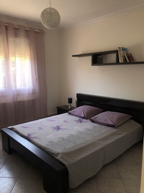 2 bedrooms, iron/ironing board, free WiFi, bed sheets - Beau Pavillon Avec Piscine  à la Porte des Cévennes (Saint-Christol-lès-Alès)