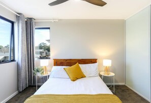 3 Schlafzimmer, Bügeleisen/Bügelbrett, kostenloses WLAN