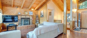 Game Rooms, Sauna & Decks: South Lake Tahoe Home