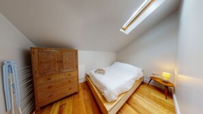 1 Schlafzimmer, Schreibtisch, Bügeleisen/Bügelbrett, WLAN