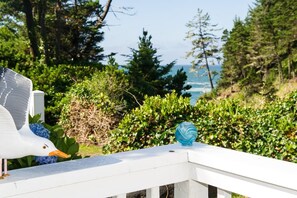 ハウス クイーンベッド 1 台 (Rememberance) | バルコニー