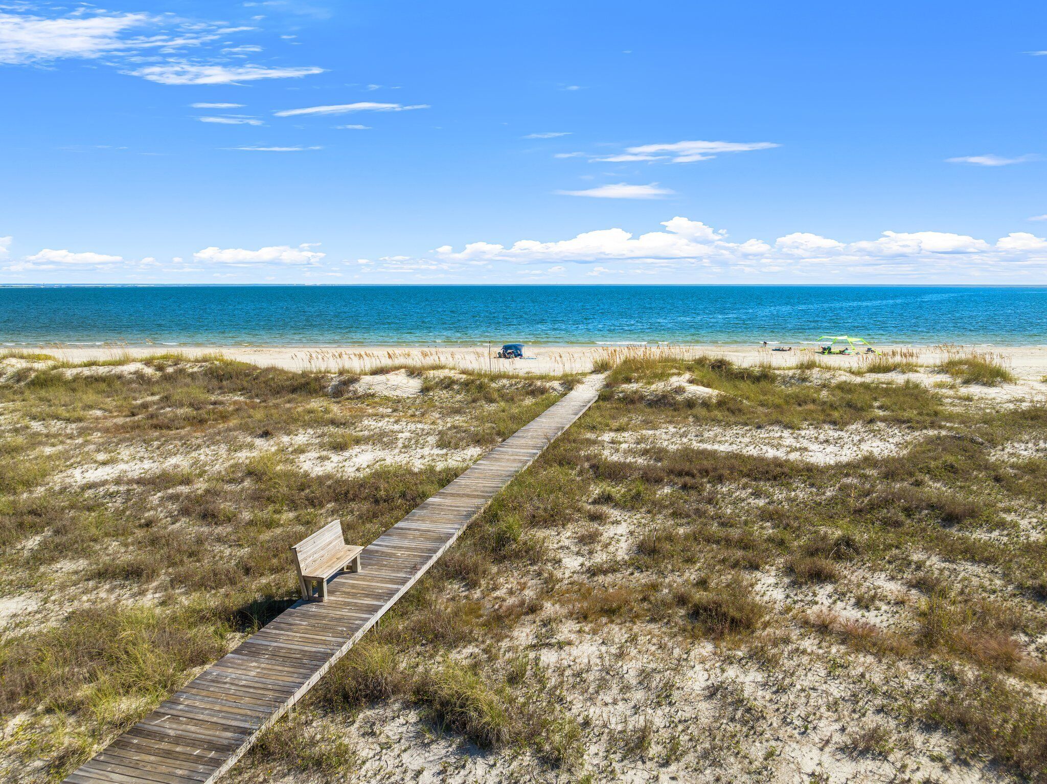 Beach nearby, beach towels