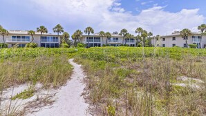 Exterior - Steps to the Sand: Gulfside 2BR at Whitney Beach w Pool & Sunset Views by RVA (Longboat Key)