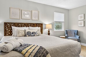 3 bedrooms, iron/ironing board, travel cot, free WiFi