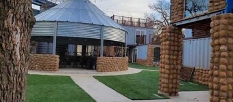 KB Book Fort Sill Tiny House, Slps 4 1BR/1BA.