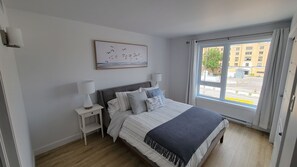 3 bedrooms, iron/ironing board, travel crib, free WiFi