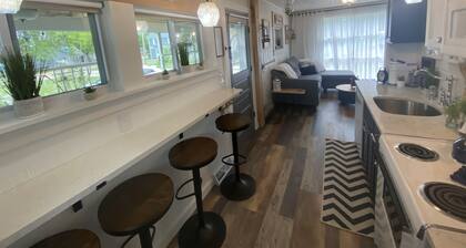 Cedar Point, Sports Force, Kalahari Near Cottage. Boat Parking ez Walk to Beach!