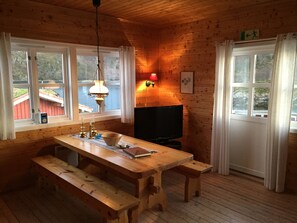 Standard Apartment | Individually decorated, individually furnished, soundproofing - Brygga på Dønna (Dønna)