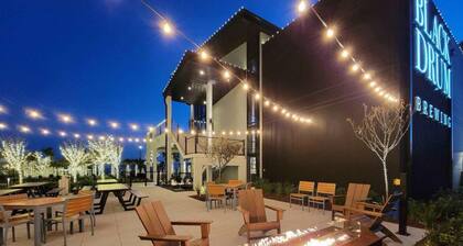 Beautiful 2 BedroomVilla in Kingston Resort