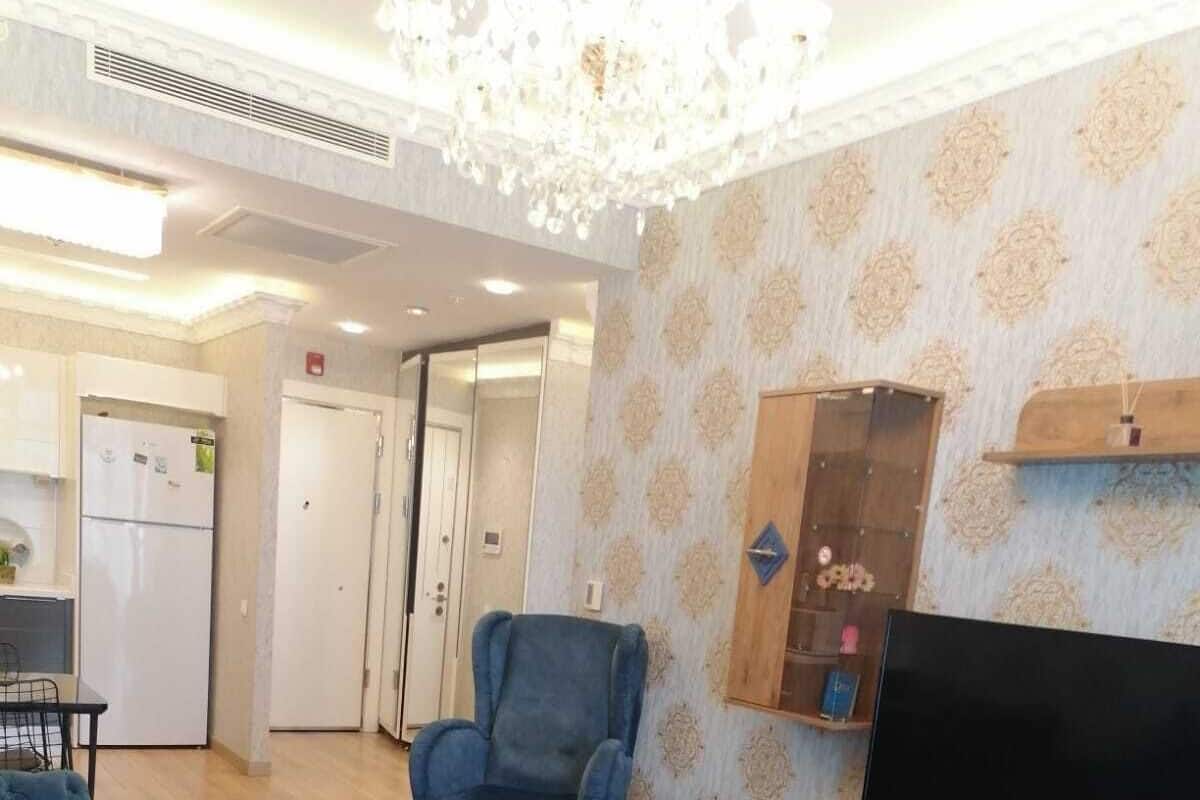 Deluxe Condo | 1 bedroom, desk, soundproofing, iron/ironing board