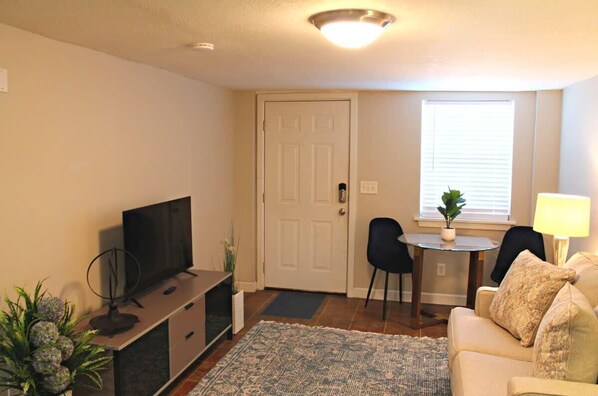 TV, offices