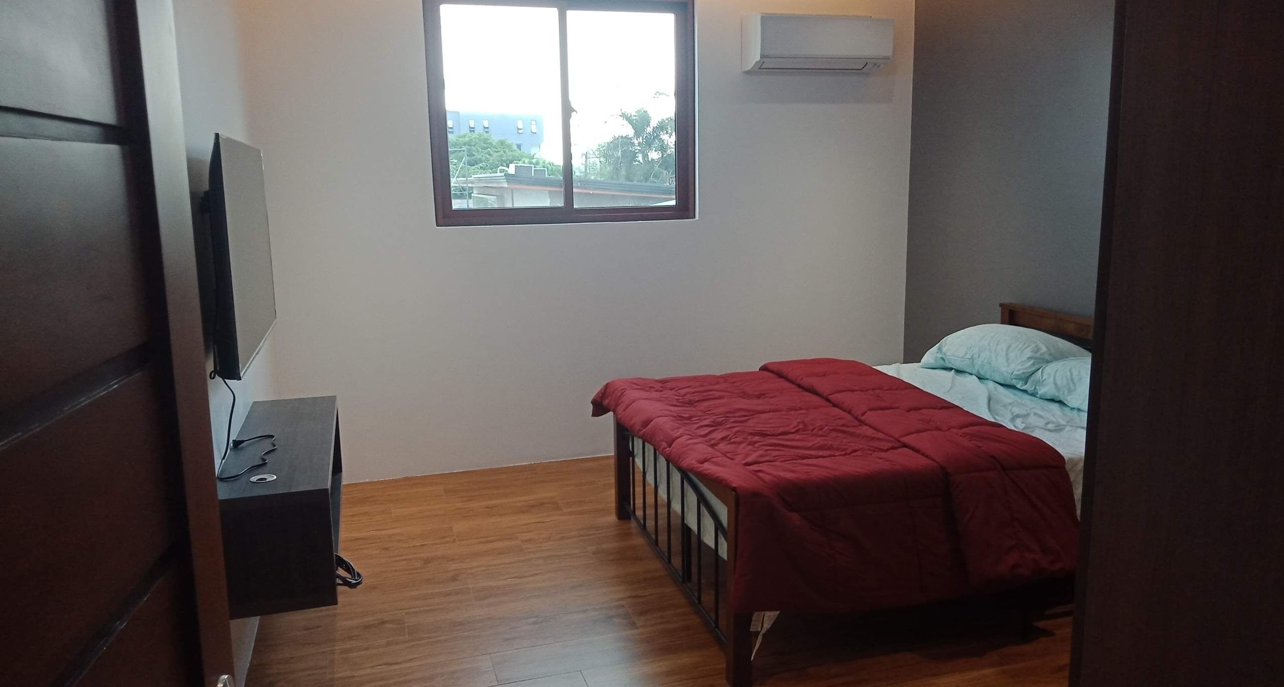 Newly Built Modern House - Malolos