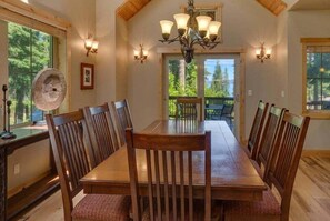 Dining - Lazy Bear Lodge in Homewood - hot tub, close to lake, large home (Homewood)