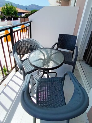 In-room safe, blackout curtains, free WiFi - Lecini Studios (Zakynthos)