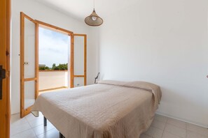 3 bedrooms, iron/ironing board - Villino Pepe Rosa by BarbarHouse (Torre dell'Orso)