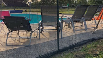 Piscine extérieure, piscine chauffée