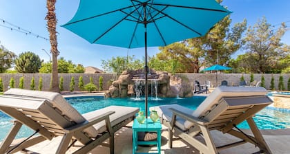 The Grand Saguaro, Heated Pool, Hot Tub, Pickleball, Sleeps 27