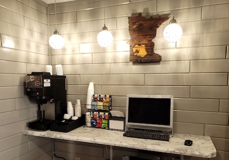 Entrada (vista interna). Star of The Lakes