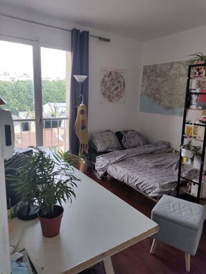 3 Schlafzimmer, Schreibtisch, WLAN, Bettwäsche