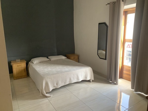 1 bedroom - Lovely Apartment in central area (Birkirkara)