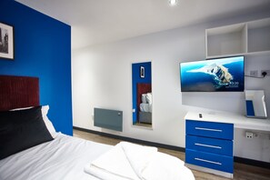 4 Schlafzimmer, Bügeleisen/Bügelbrett, WLAN, Bettwäsche
