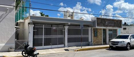 Façade de l’hébergement