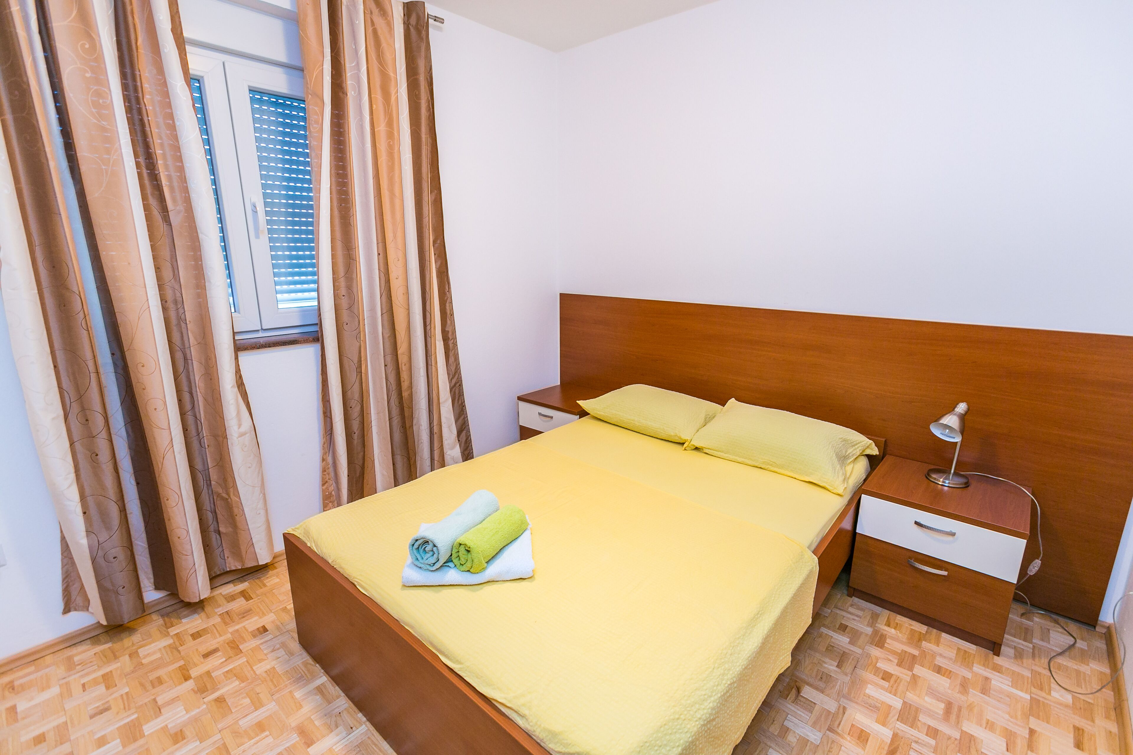 2 chambres, Wi-Fi gratuit, draps fournis
