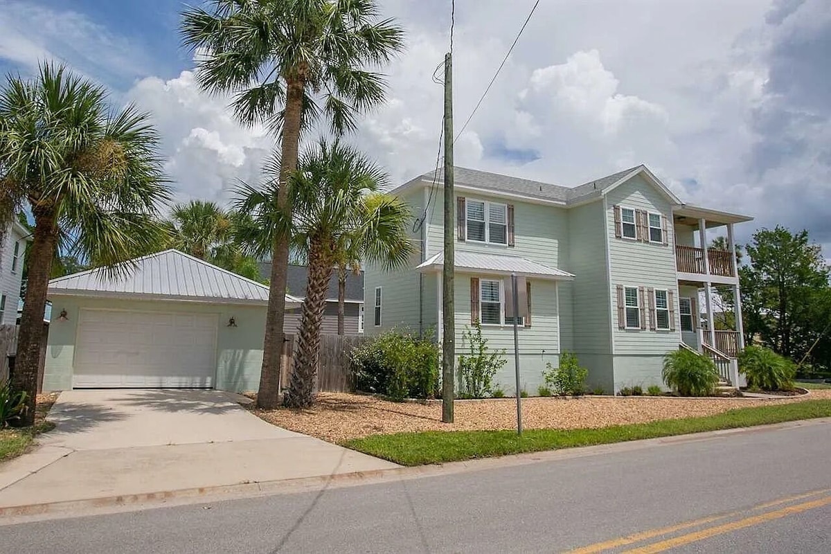 Photo 46 of Lux Downtown St. Augustine Home – Walk to Sites, Pvt Parking, Pet Friendly, BBQ