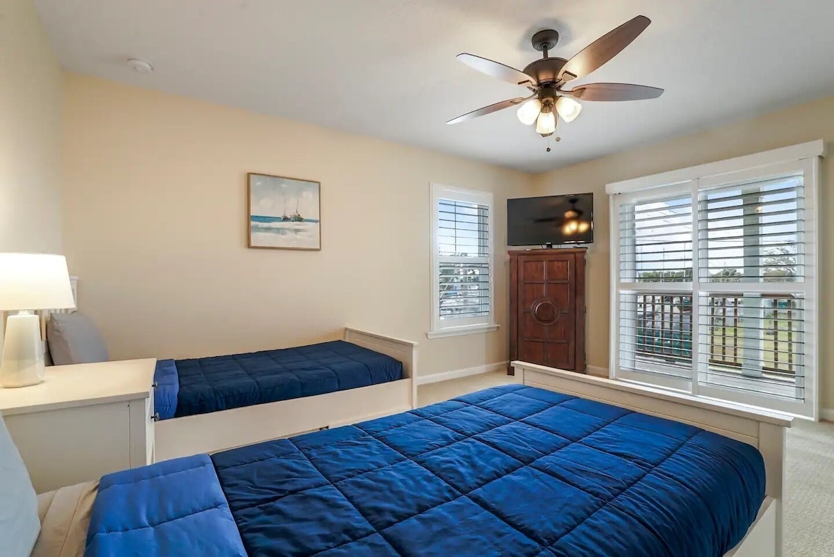 Photo 33 of Lux Downtown St. Augustine Home – Walk to Sites, Pvt Parking, Pet Friendly, BBQ