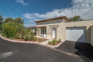 Exterior - 3-BEDROOM TOWNHOUSE WITH NICE VIEW (N°568) (La Motte)