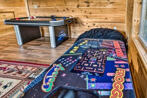 Spielezimmer