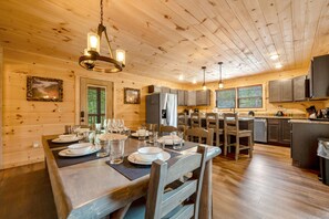 تناول الطعام