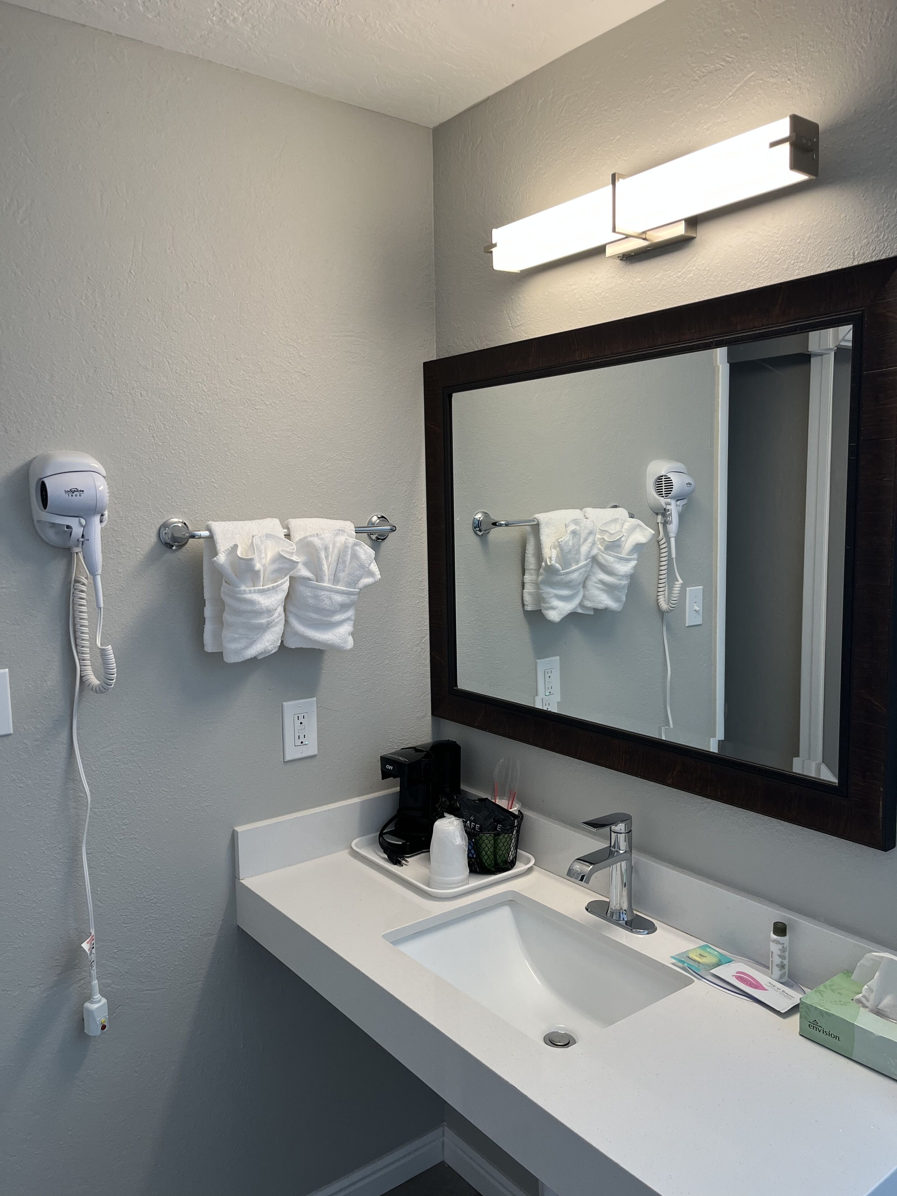 deluxe double room, 1 king bed | bathroom | rainfall showerhead, free toiletries, hair dryer, towels