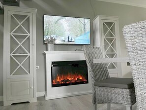 Interior - Rugiamare, Exclusives, neu Renoviertes, Strandnahes Reihen- Ferienhaus (Dranske)