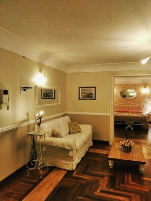 Interior - Suite "CIVIC 123" (Agrigento)