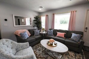 تلفزيون ذكي، كُتُب