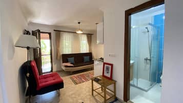 Basic Apartment, 1 Double Bed with Sofa bed, Garden View | 1 bedroom, desk, free WiFi, bed sheets