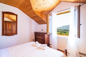 3 camere, ferro/asse da stiro, accesso a Internet, lenzuola