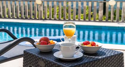 Villa Niko - Three bedroom villa with swimming pool