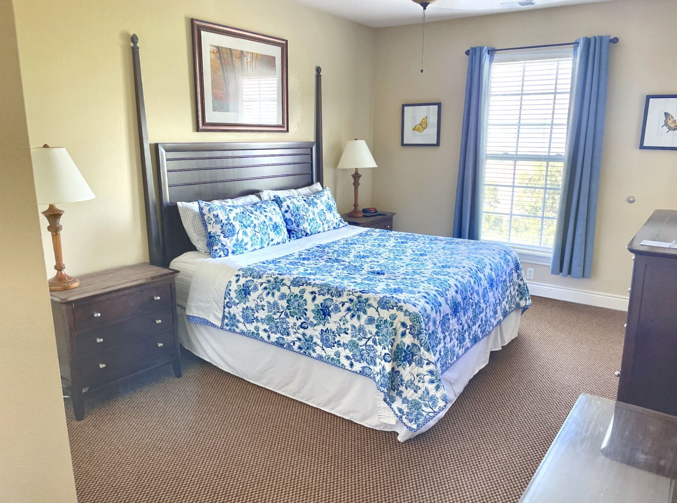 2 bedrooms, iron/ironing board, travel crib, free WiFi