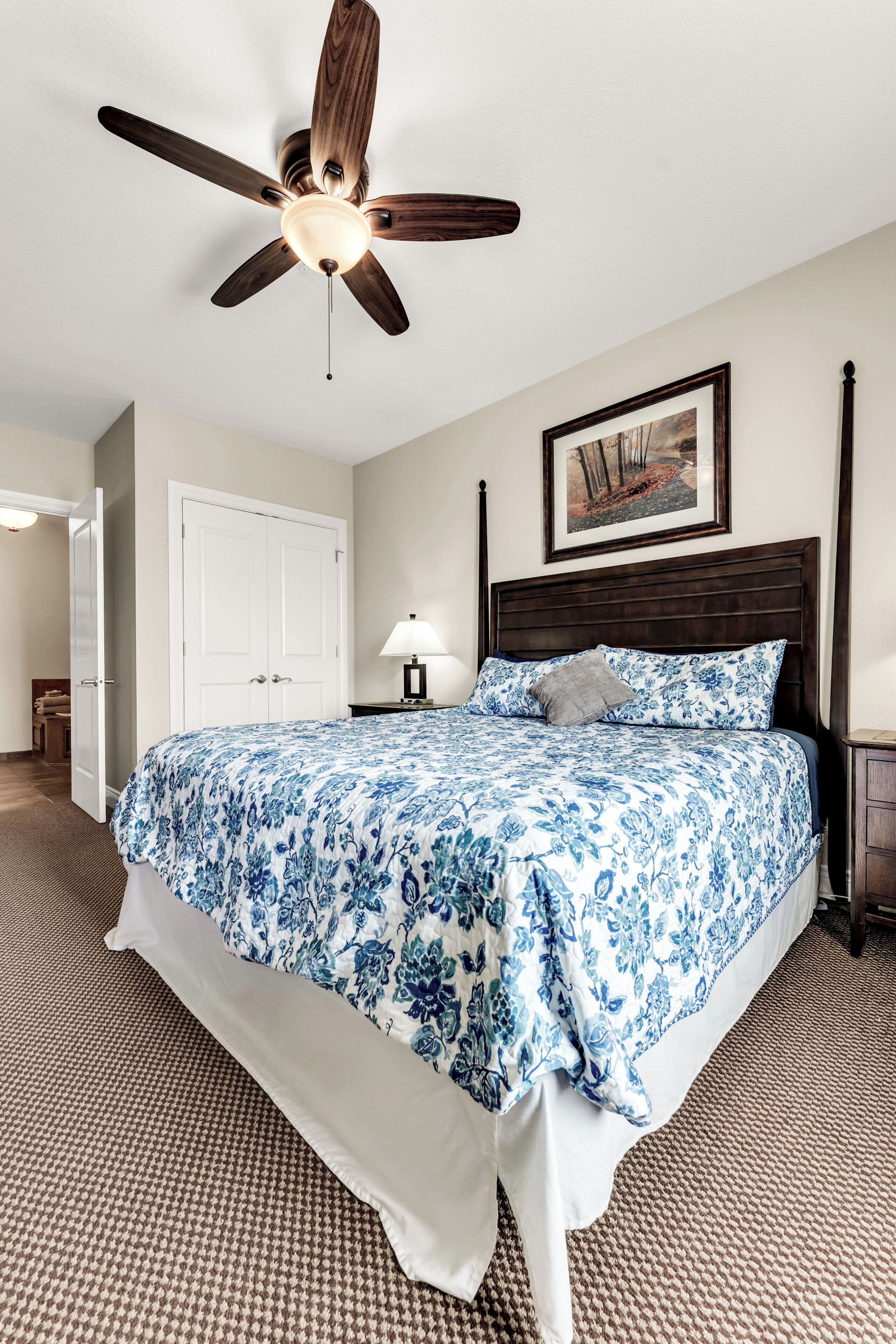 3 bedrooms, iron/ironing board, travel crib, free WiFi