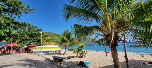 Villa lumineuse et chaleureuse aux Anses d'Arlet