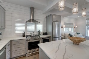 Cottage (1 Bedroom) | Interior - Glass Half Full 205 Fiv-g (Port Aransas)