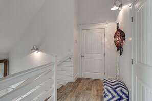 House (4 Bedrooms) | Interior - Yellow Submarine 306 GR (Port Aransas)