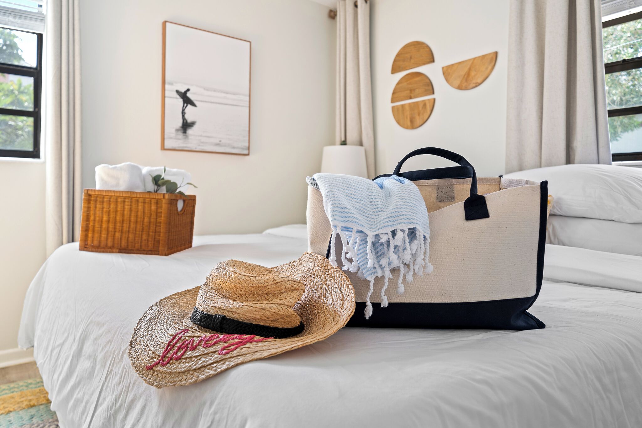 3 Schlafzimmer, Schreibtisch, Bügeleisen/Bügelbrett, Reisekinderbett