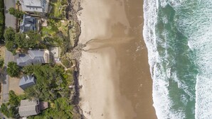 Aerial view - Sheltering Pines (Depoe Bay)