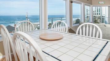 House, Multiple Beds (Seas the Day) | Outdoor dining