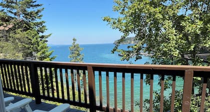 Newly remodeled waterfront home in a beautifully protected bay on Finley Point!